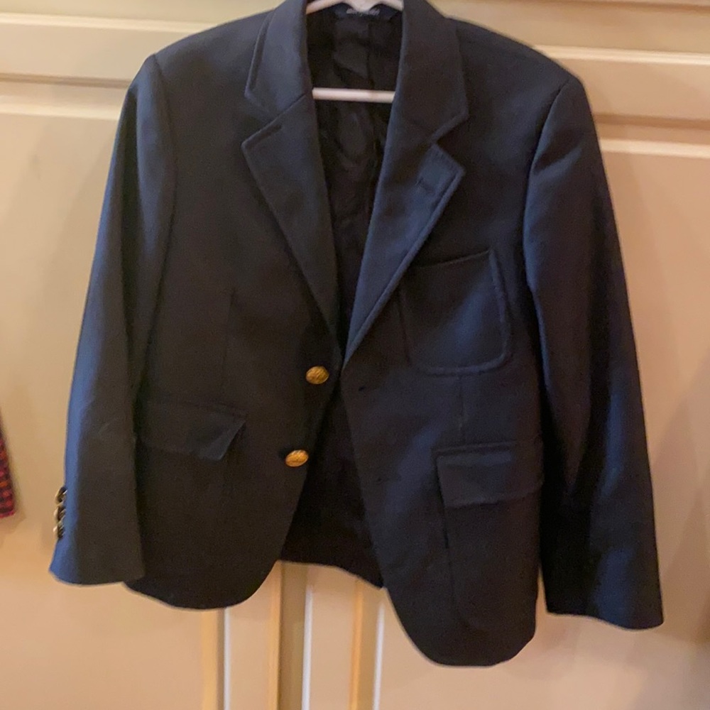 Gently worn very nice boys navy almost black jacket guessing on size 6/7